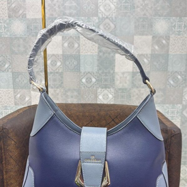 Chrisbella4015 POB144